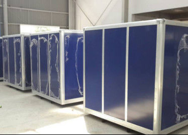 Machine de fabrication de panneaux de réfrigération de chambres froides