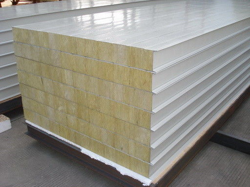 14 stands EPS machine de formage de rouleaux de panneaux muraux sandwich