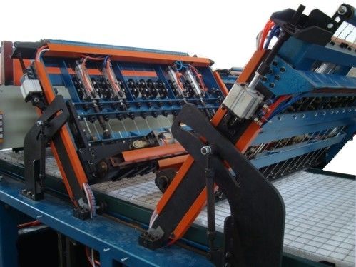 Ligne de production de panneaux sandwich EPS en treillis métalliques 3D