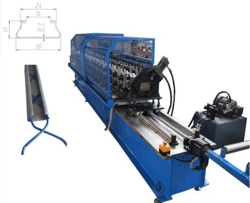 Machine de formage de profilés de maisons vertes
