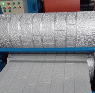 Machine de fabrication de panneaux de plafond en mousse de PU