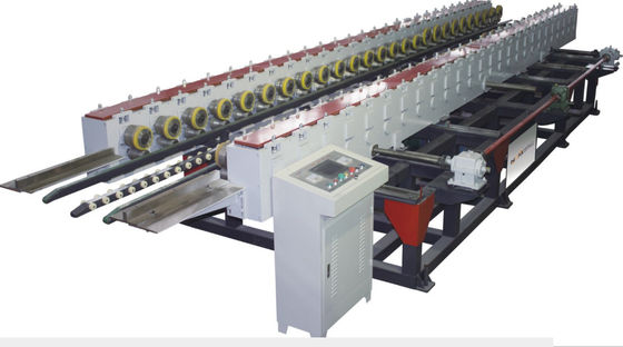 Machine de formage de rouleaux en acier à feuille de porte Gcr15 revêtue