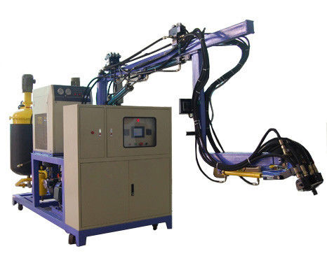 Machine de fabrication de mousse en PU pour panneaux de construction isolants