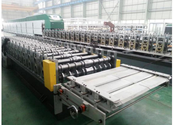 Ligne automatique de panneaux sandwich de polyuréthane pour le toit formant 380V