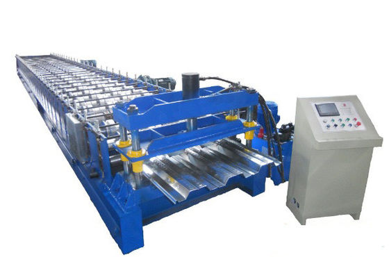 Machine de formage de rouleaux de plancher en tôle d'acier de 22 kW